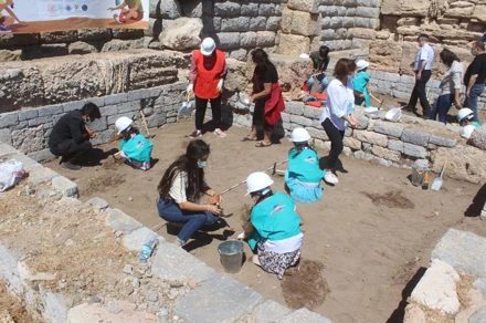 Özel eğitim gören otizmli çocuklarımıza Arkeoloji bilimini tanıtımı